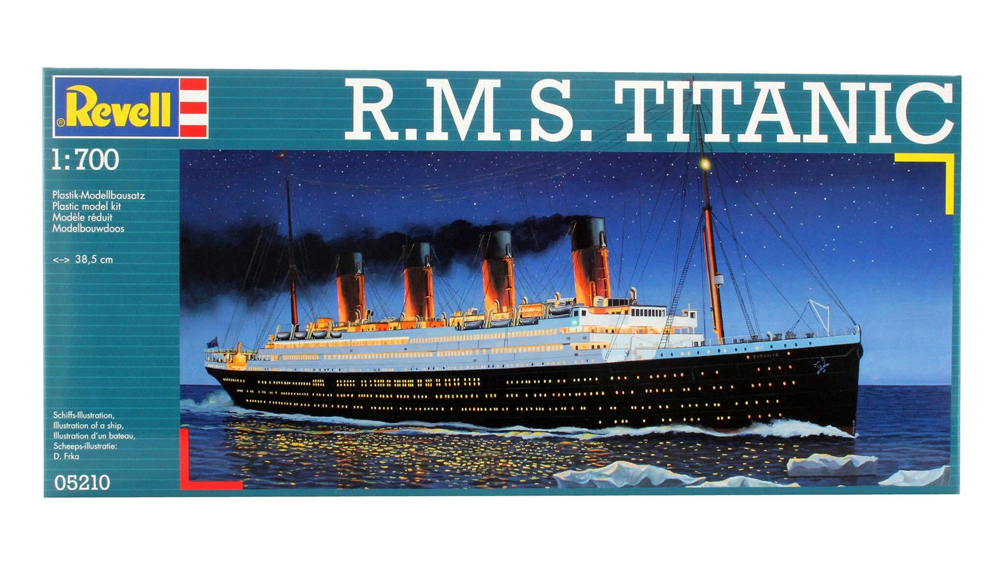 R.M.S. Titanic Model Kit