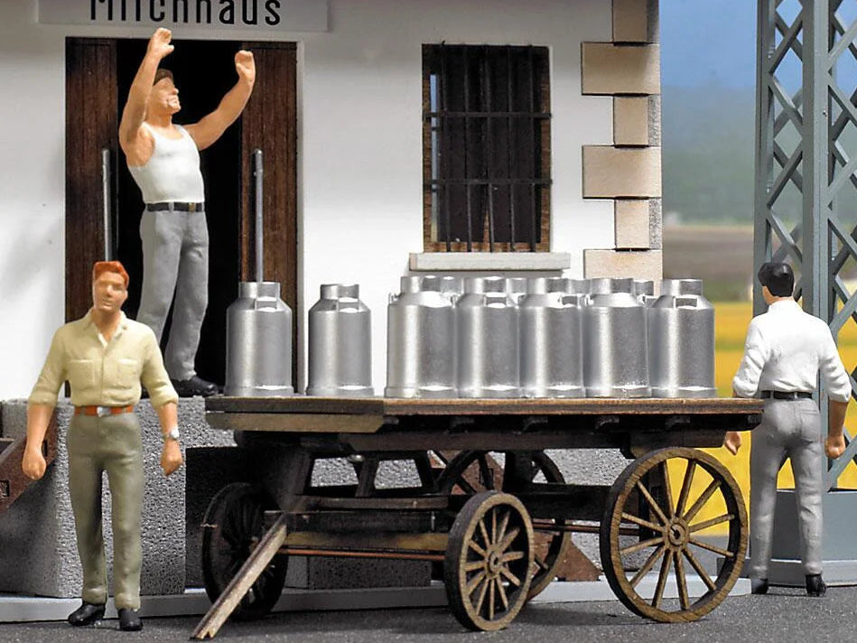 BUS10262 Milk Churns