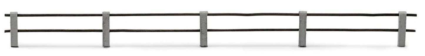 BUS1123 Fence with concrete posts