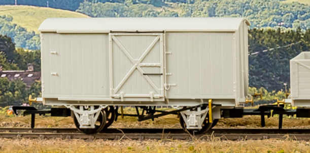 GCR Dia. 17B Van - No. 358586 LMS Grey (pre-’36)
