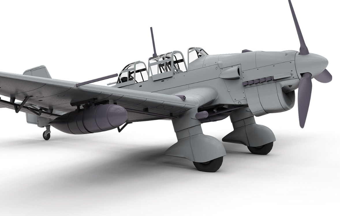 Junkers Ju87R-2/B-2 Stuka Model Kit