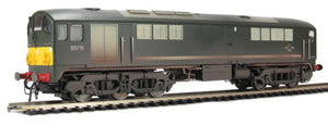 Class 28 Co-Bo BR Green Small Yellow Panels D5704 Diesel Locomotive - DCC Sound & Weathered