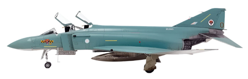British Royal Air Force F-4J(UK) Phantom II "74(F) Tiger Squadron" Model Kit