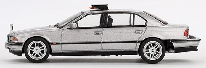 MGT00902-007E James Bond (Tomorrow Never Dies Movie) BMW 750IL (LHD)