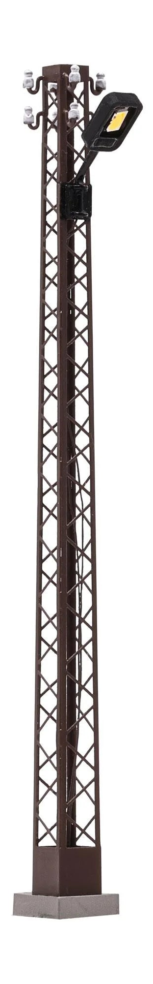 BUS4182 Rusty lattice mast lamp