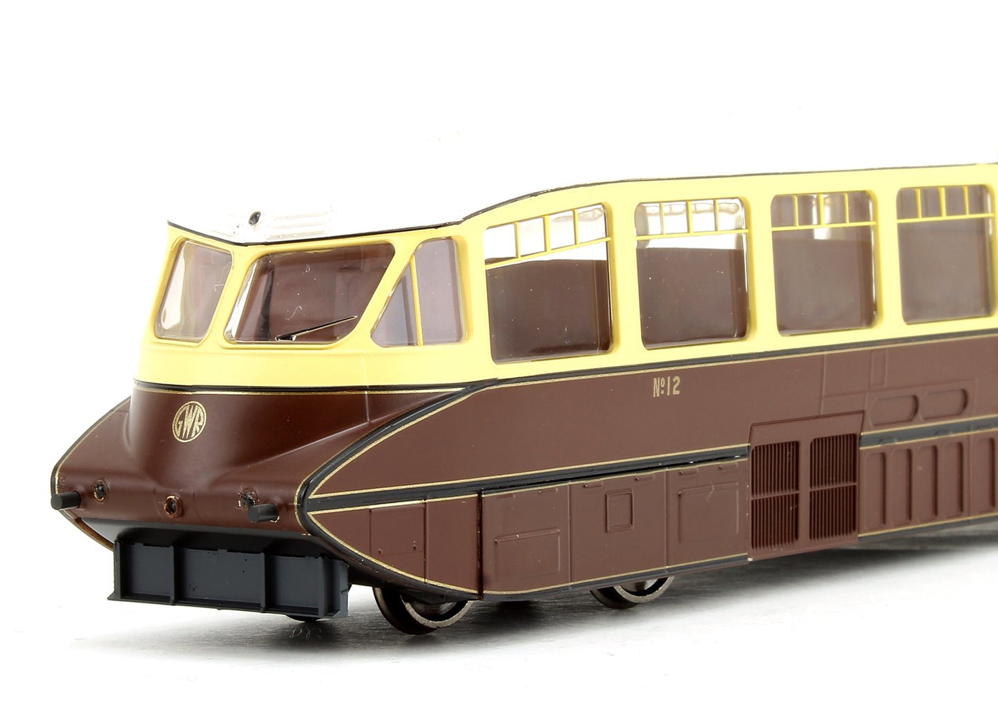 Pre-Owned Streamlined Railcar GWR Lined Chocolate/Cream Diesel Locomotive No.12