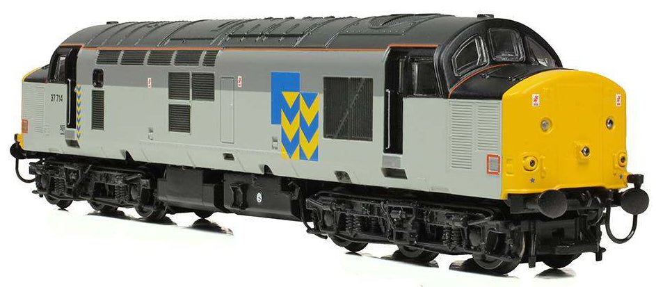 372-111 Class 37/7 37714 BR Railfreight Metals Sector Diesel Locomotive
