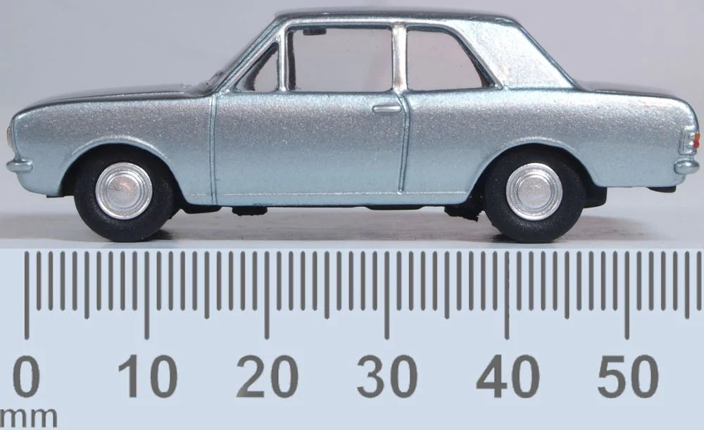 Ford Cortina MkII Blue Mink