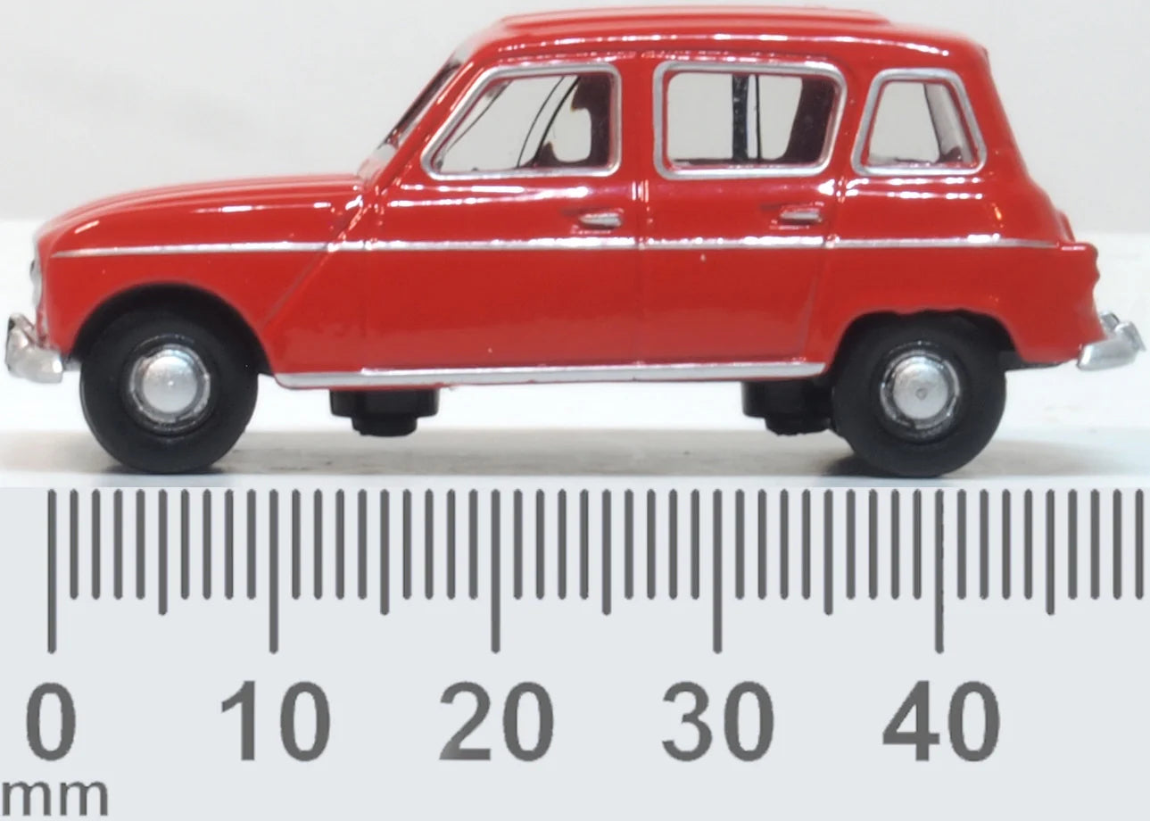 Renault 4 Red