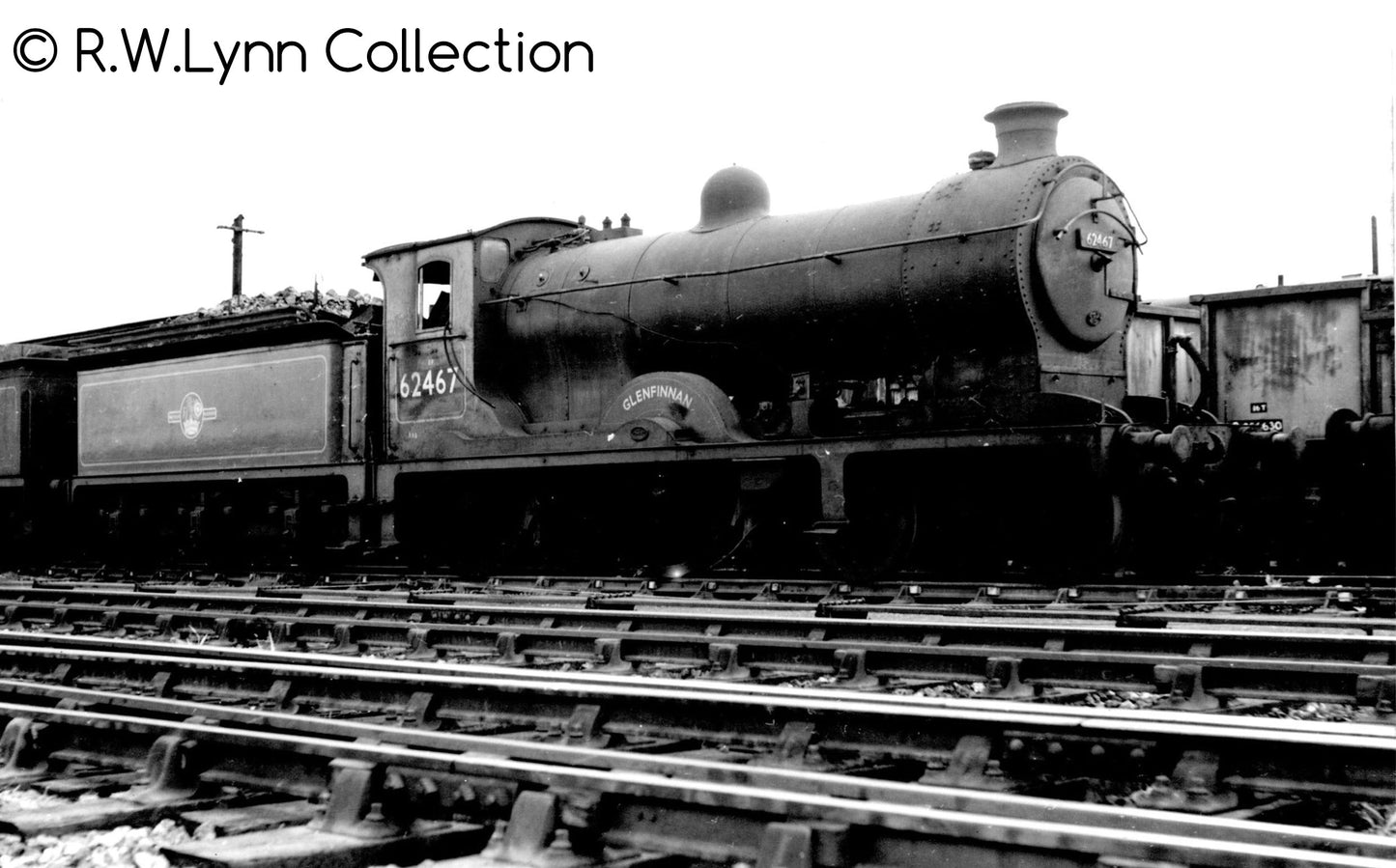 S4103-07 Class D34 ‘Glen’ 4-4-0 62467 “Glenfinnan” BR Lined Black Late Crest (1956-1960) Steam Locomotive