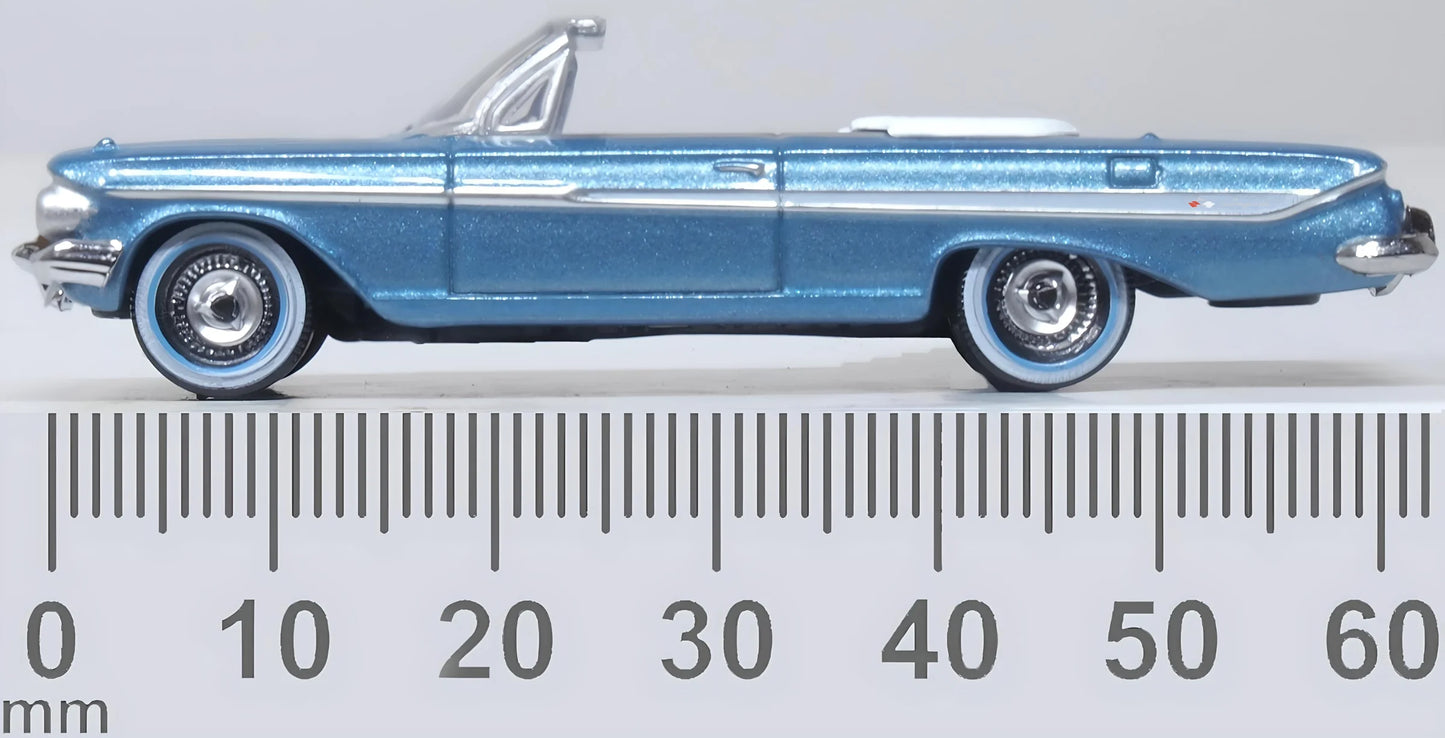 87CI61006 1961 Chevrolet Impala Jewel Blue/White