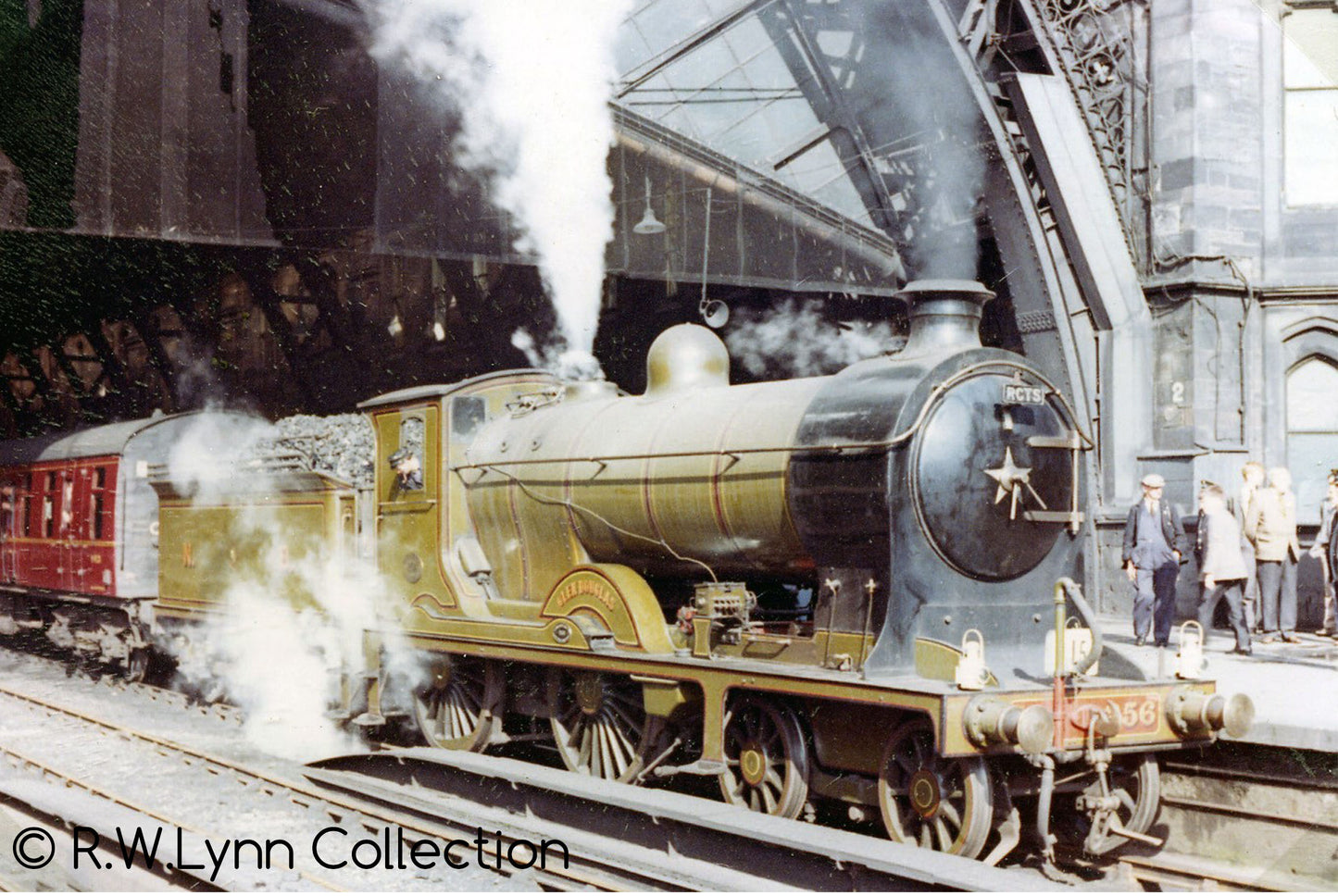 S4103-08 Class D34 ‘Glen’ 4-4-0 256 “Glen Douglas” NB Dark Olive Green (As preserved) Steam Locomotive