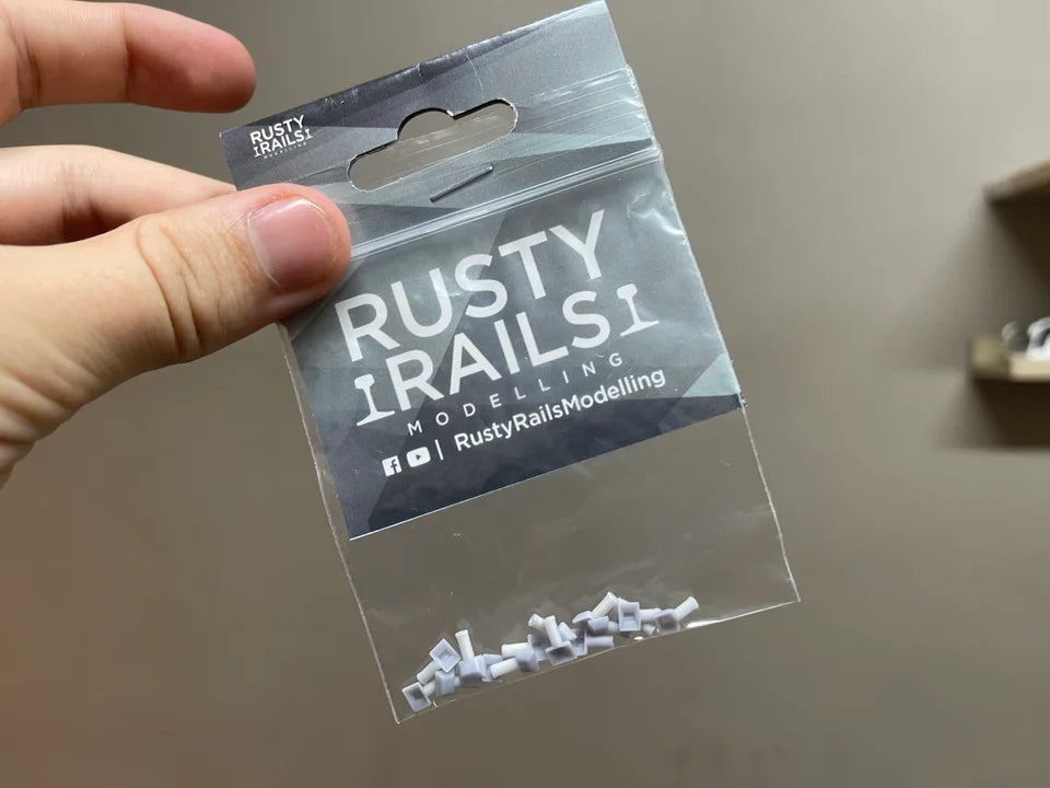 OO Gauge Flood Light Shells (Pack of 15) - Unpainted