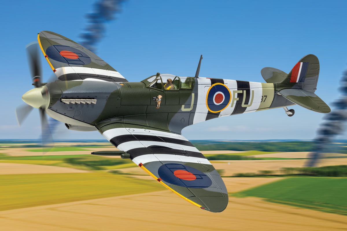AA29105 Supermarine Spitfire Mk.IXc - MH487 - Sqn Ldr Donald Smith