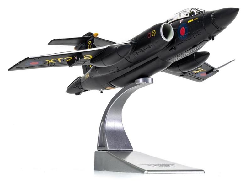 Pre-Owned AA34114 Hawker Siddeley Buccaneer S2B XT279 RAF No16 Squadron
