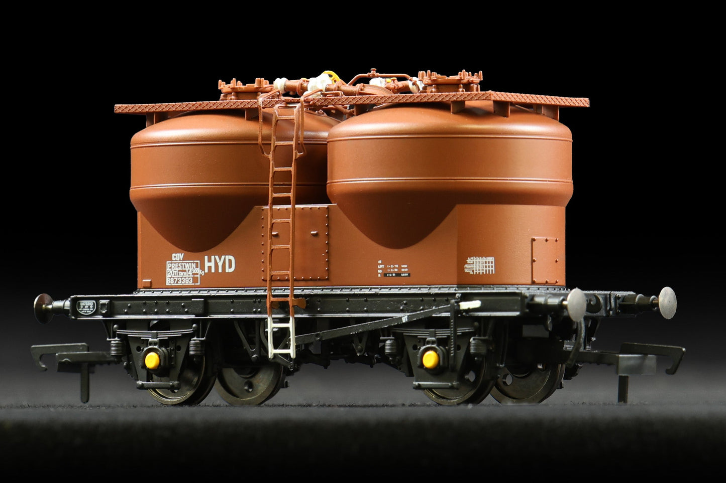 Set of 3 Prestwin Silo Wagons in BR Bauxite - TOPS