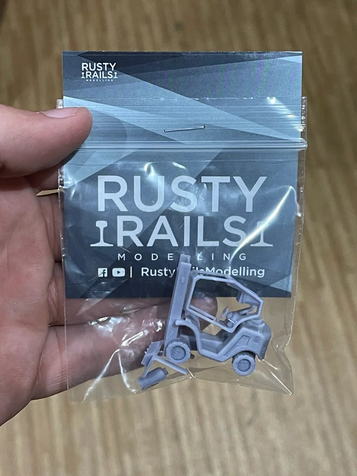 OO Gauge Forklift (Single Pack) - Unpainted