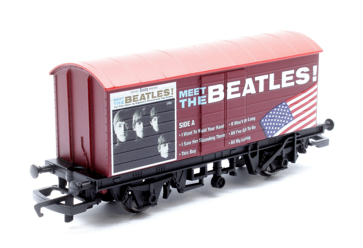 Pre-Owned Meet The Beatles 'Please Please Me' US and UK Album Covers Wagon