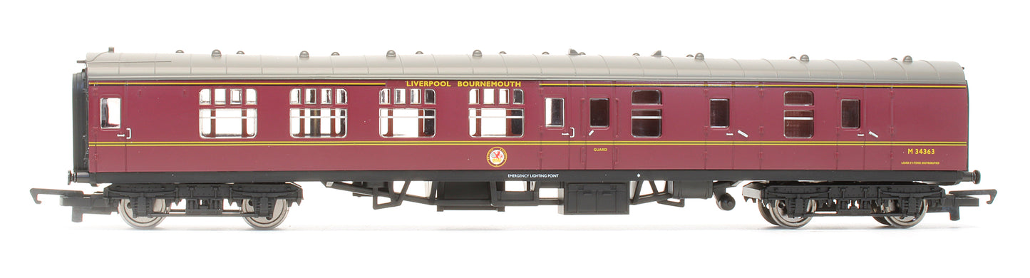 Pre-Owned 'The Pines Express' Coach Pack