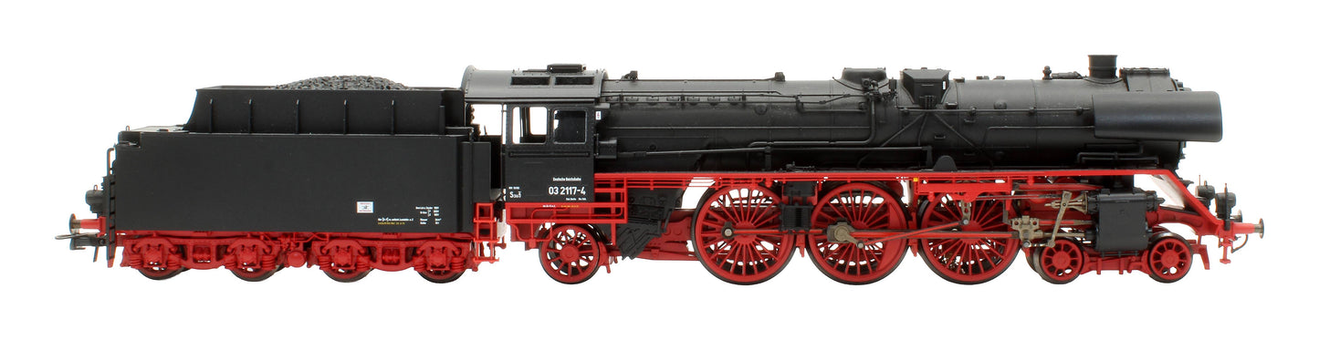 Pre-Owned 73014 DR Class BR 03 '03 2117-4' Black/Red Reko Steam Locomotive