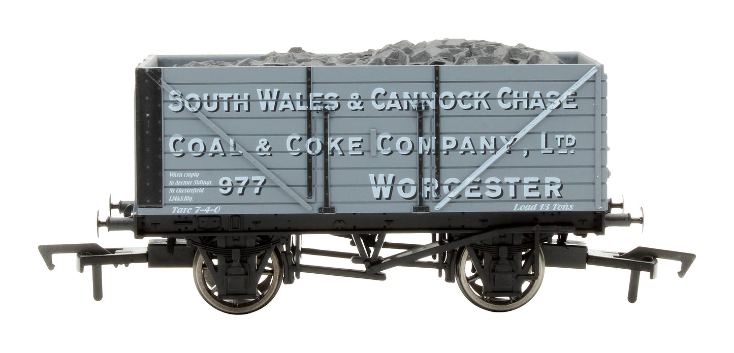 Pre-Owned B820 8 Plank South Wales & Cannock Chase '977'