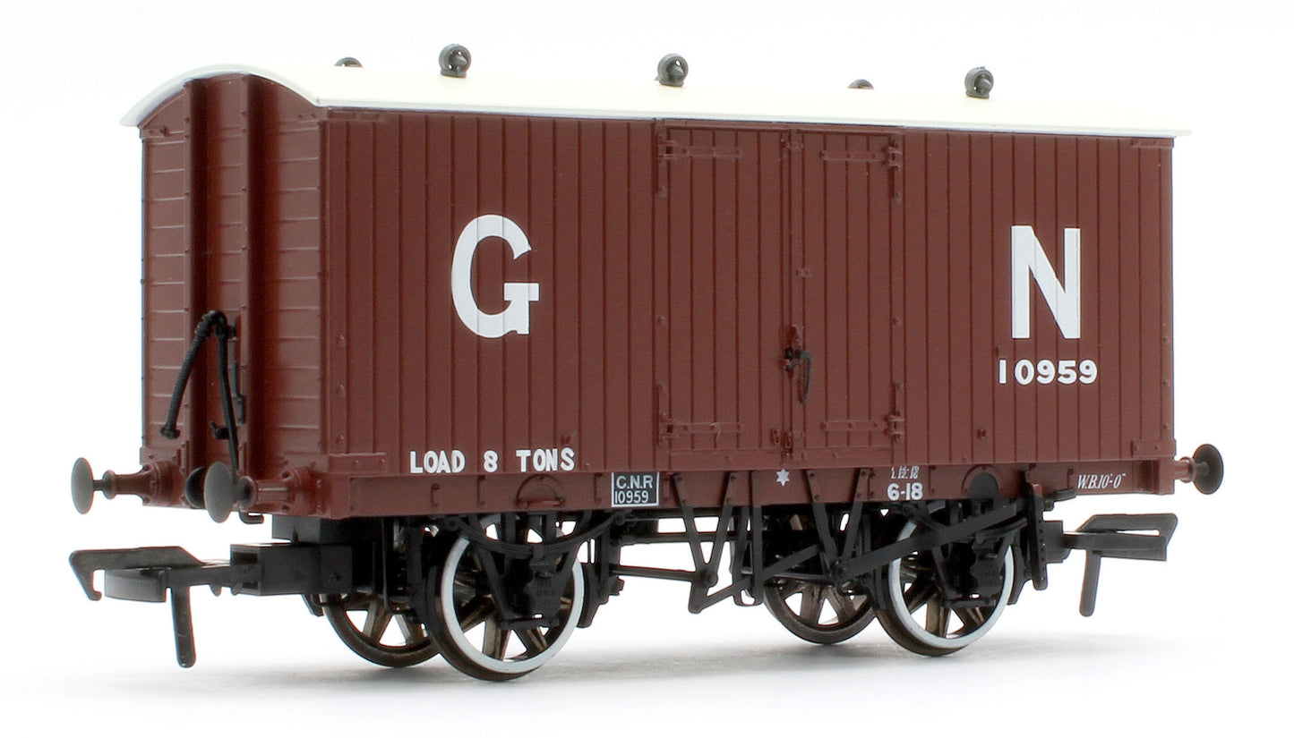 930001 GNR 8 Ton Van - GN Livery No.10959