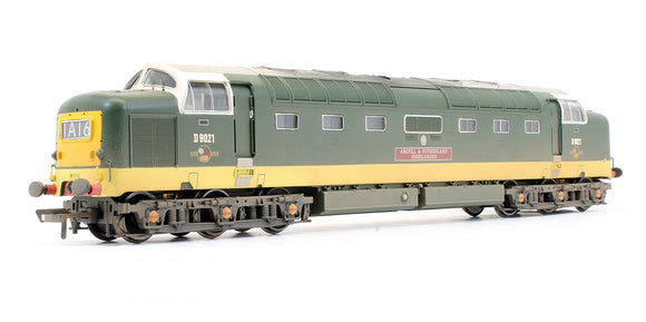 Pre-Owned Class 55 D9021 'Argyll & Sutherland Highlander' BR Two Tone Green Diesel Locomotive (Weathered) Limited Edition