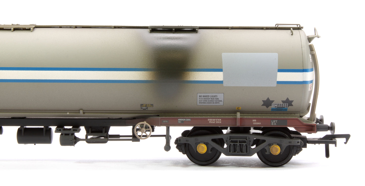 BR 102T TEA Bogie Tank Wagon Debranded (ex-Jet-Conoco) Light Grey No.PR82678 (ex-136)- Weathered