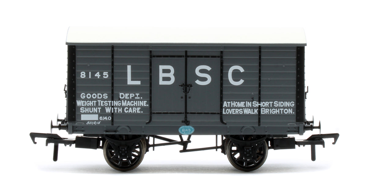 979005 LB&SCR Dia.8-Ton Goods Van LBSC No.8145