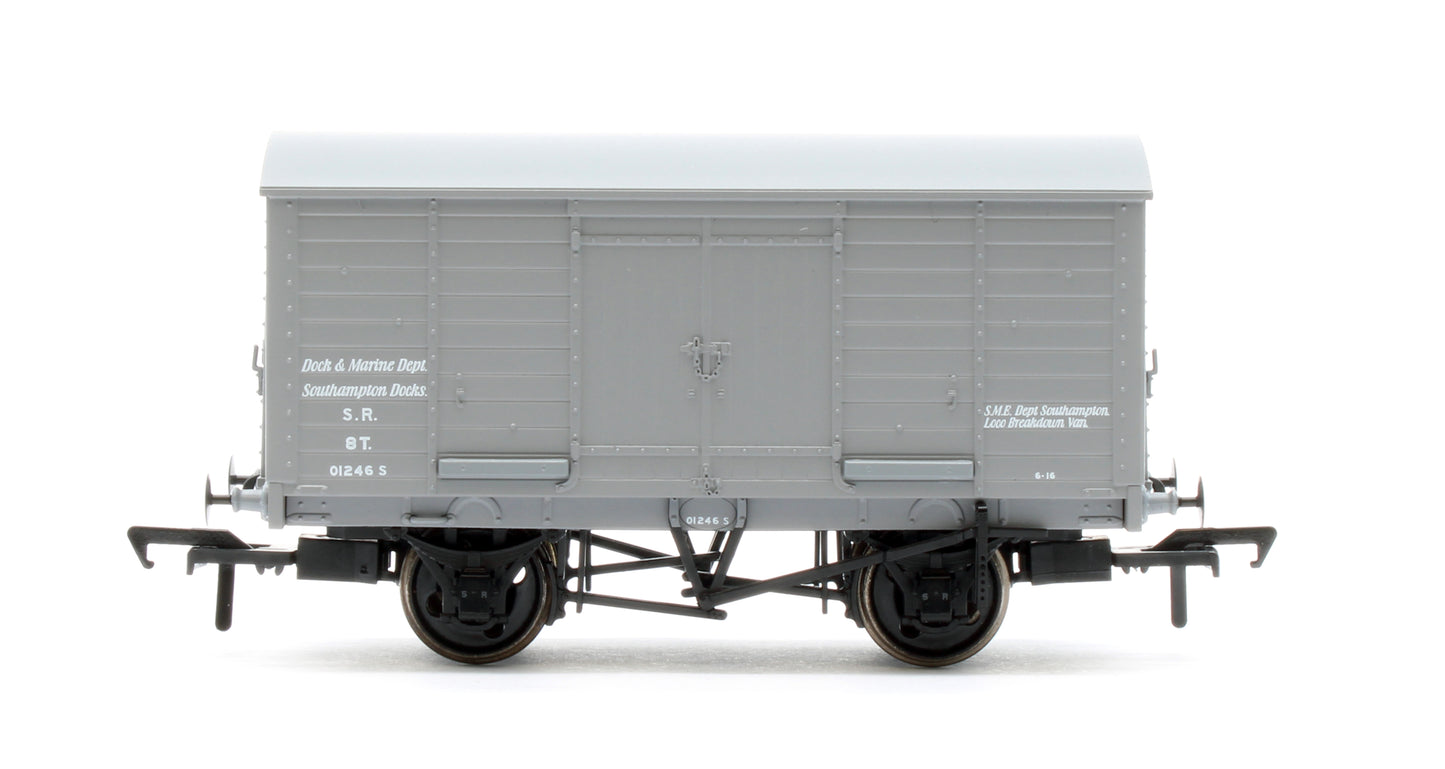 979010 LB&SCR Dia.8-Ton Goods Van SR (post-36) Departmental No.01246S