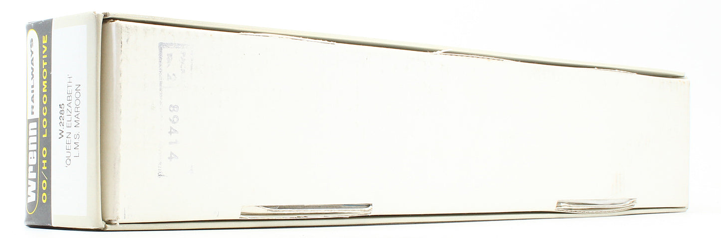 Pre-Owned LMS Maroon 4-6-2 'Queen Elizabeth' 6221 Steam Locomotive