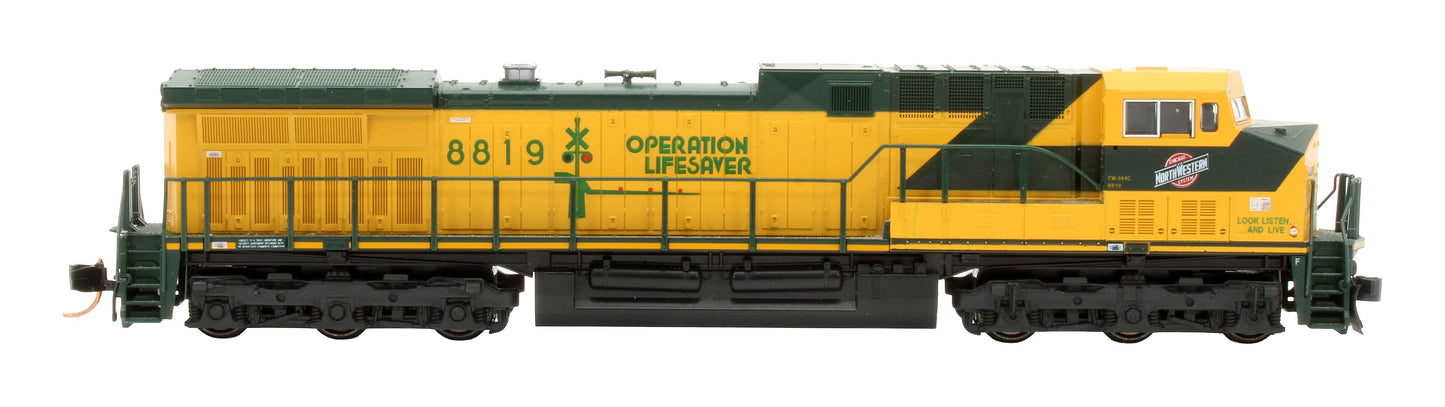 Pre-Owned 176-7031 GE AC4400CW Chicago & North Western '8819' Diesel Locomotive