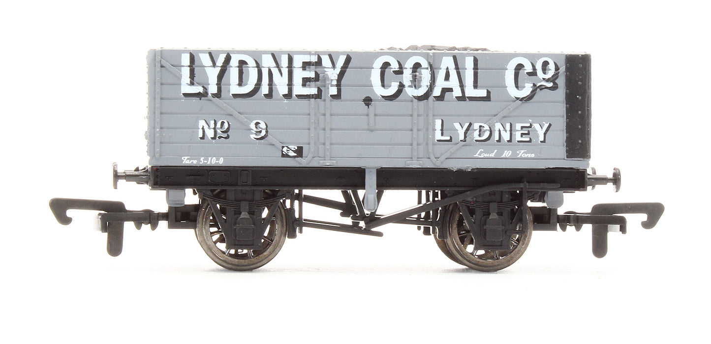 Pre-Owned 'Lydney Coal Co' 7 Plank Wagon No.9 - Limited Edition