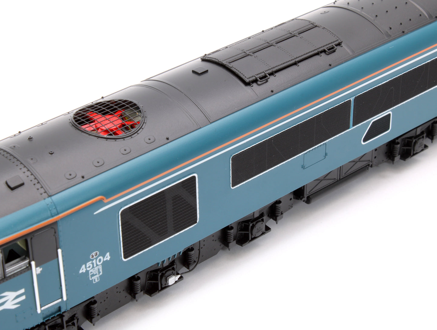 Class 45/1 45104 'The Royal Warwickshire Fusiliers' BR Blue (orange cantrail stripe, black bonnet/cab, NSE flashes) Diesel Locomotive