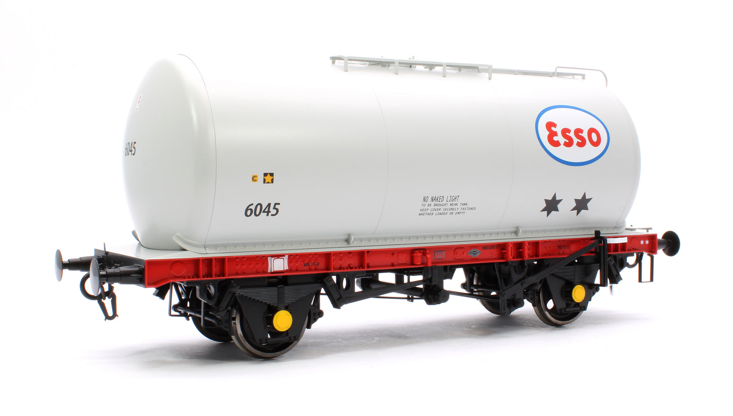 TTA 45T Tanker Esso Grey/Red Chassis 6045