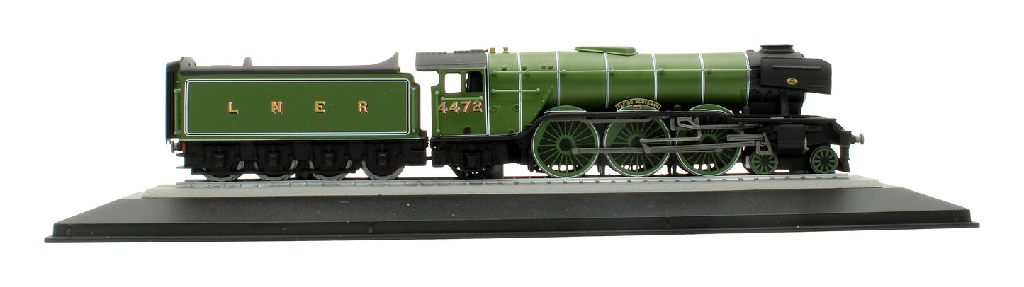 Pre-Owned ST97601 LNER Apple Green 4-6-2 A3 Class 4472 'Flying Scotsman' As Preserved Steam Locomotive - Static Diecast Model
