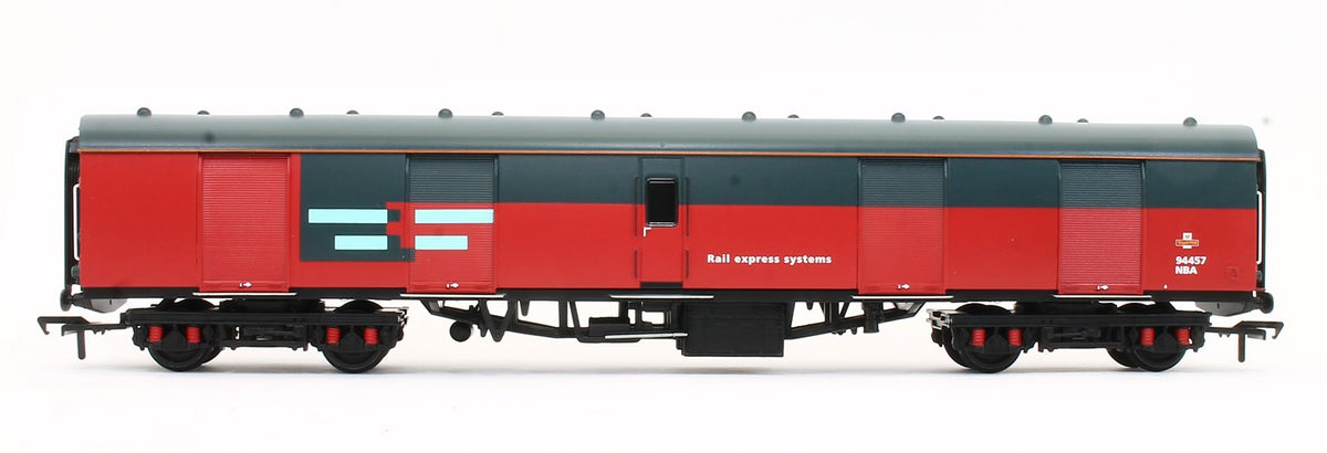 Pre-Owned BR Mk1 BG Brake Gangwayed High Security Rail Express Systems 94457