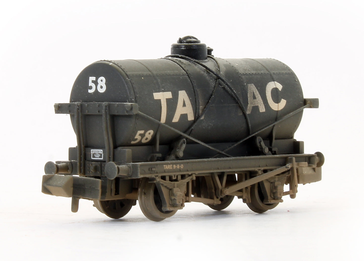 Pre-Owned Set Of 3 - 14t Tank Wagons 'Tarmac' (Weathered)