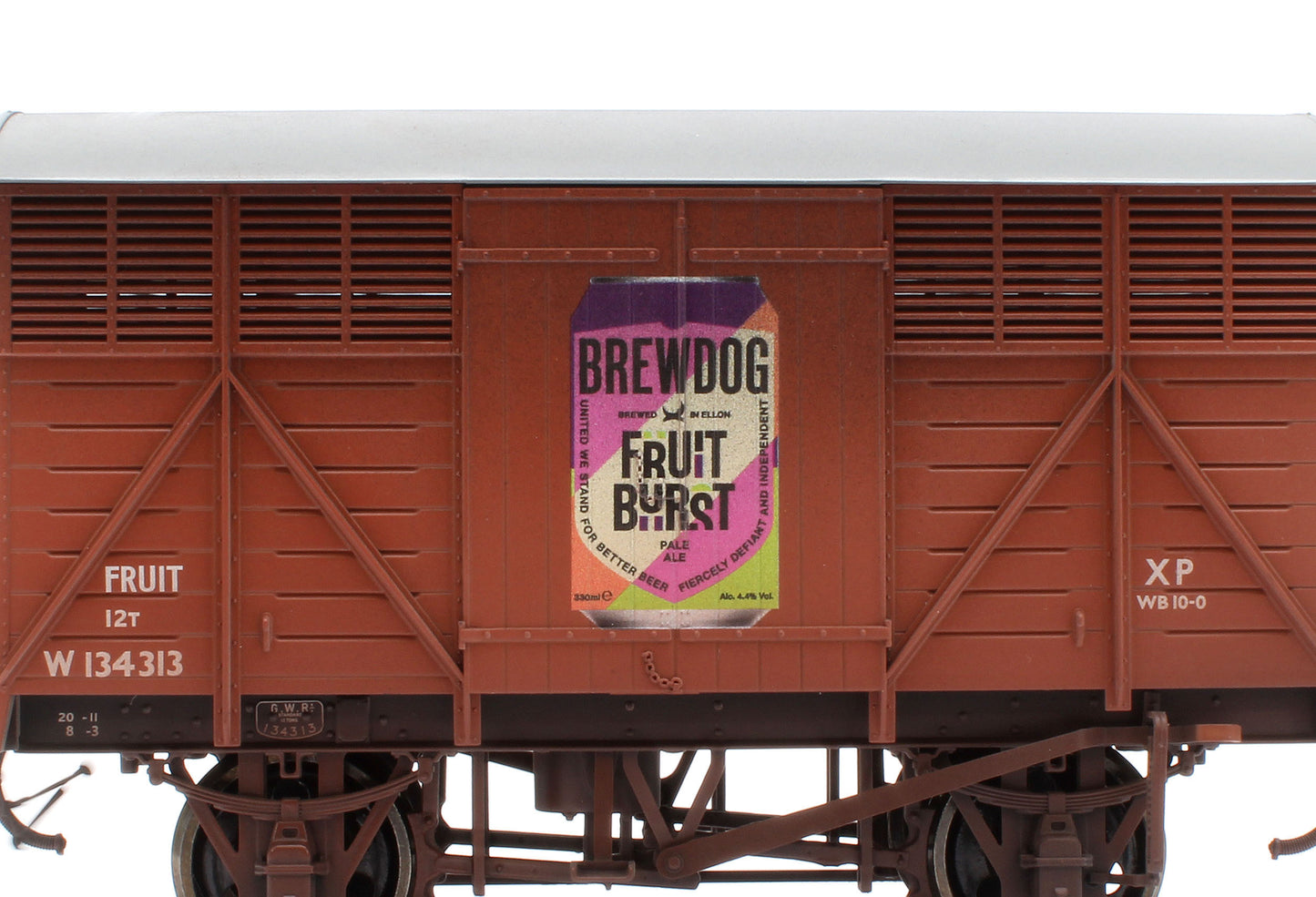 7F-067-006W GW BR Western Fruit Van Brewdog Fruit Burst - Weathered