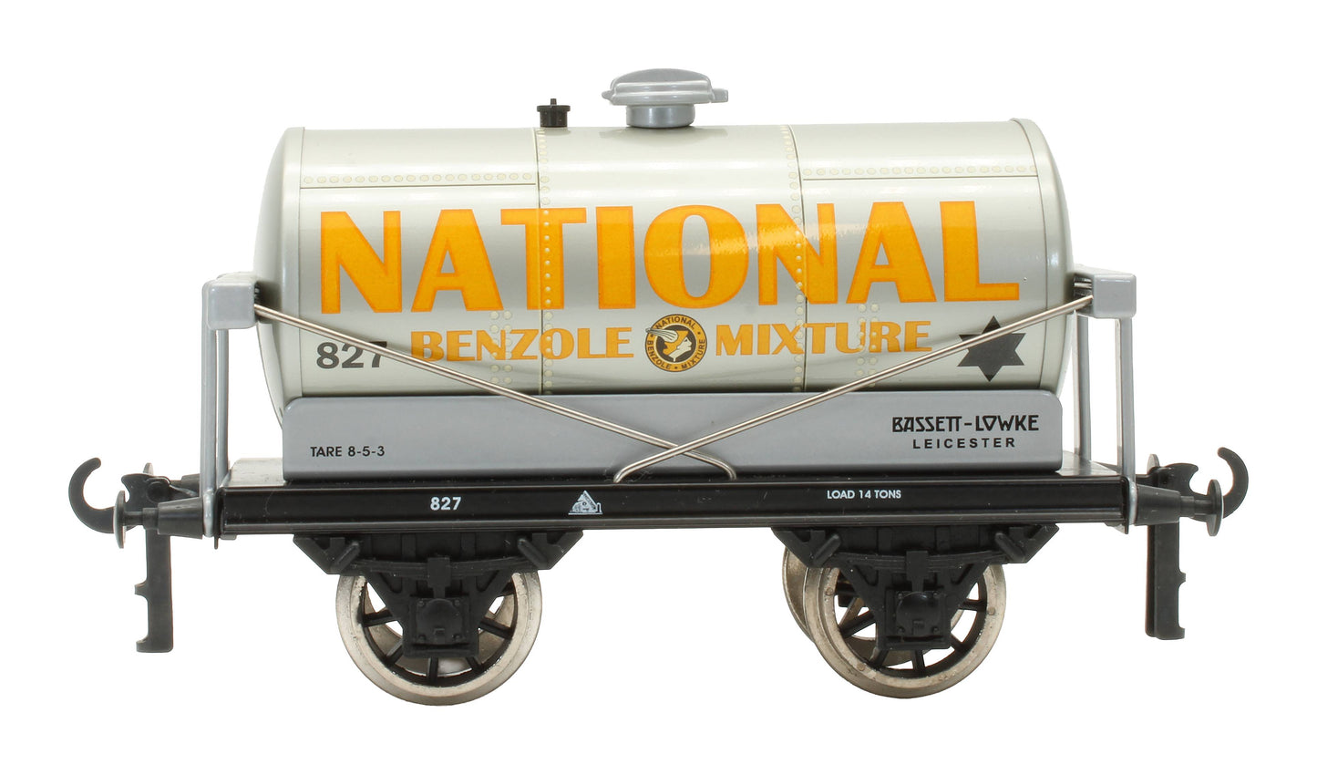 Pre-Owned BL99035 Set of 3x Private Owner Tank Wagons