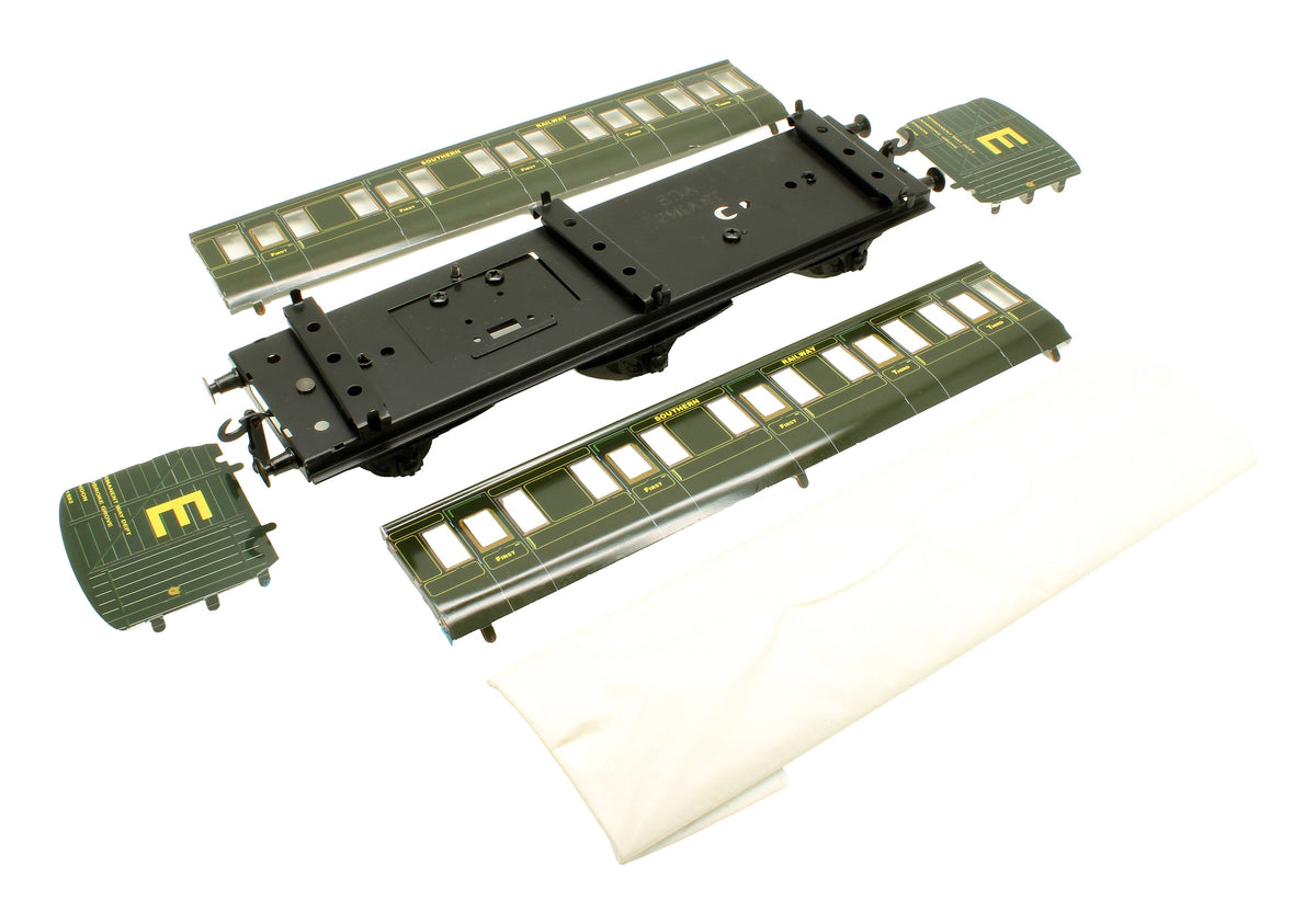 Pre-Owned SR 1st Class Coach Unbuilt Kit