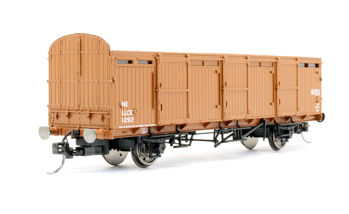 Pre-Owned LNER Extra Long CCT Van No.1292