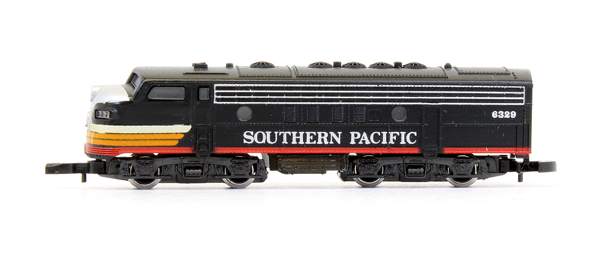Pre-Owned Southern Pacific F7A - Road #6329 Diesel Locomotive