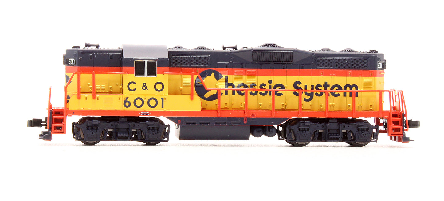 Pre-Owned 40 003 109 GP9 Diesel Locomotive Chessie System (C&O) - Road #6001