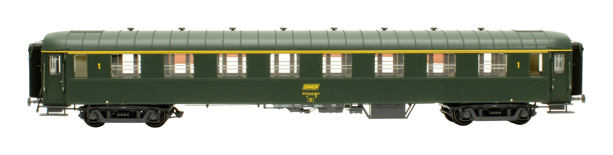 Pre-Owned MW40 203 SNCF 1st Class Coach '50 87 18-47 413-5'