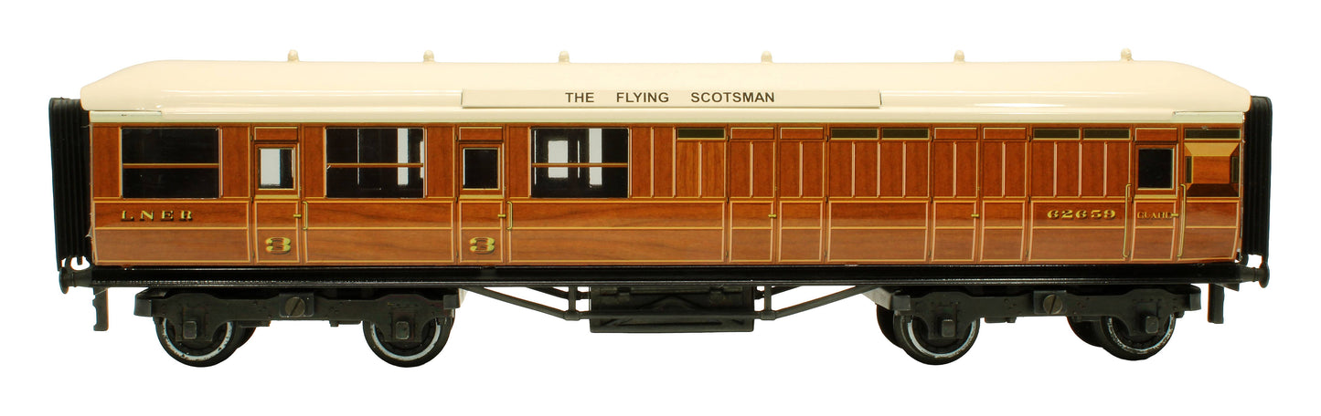 Pre-Owned LNER Teak Brake Coach '62659'