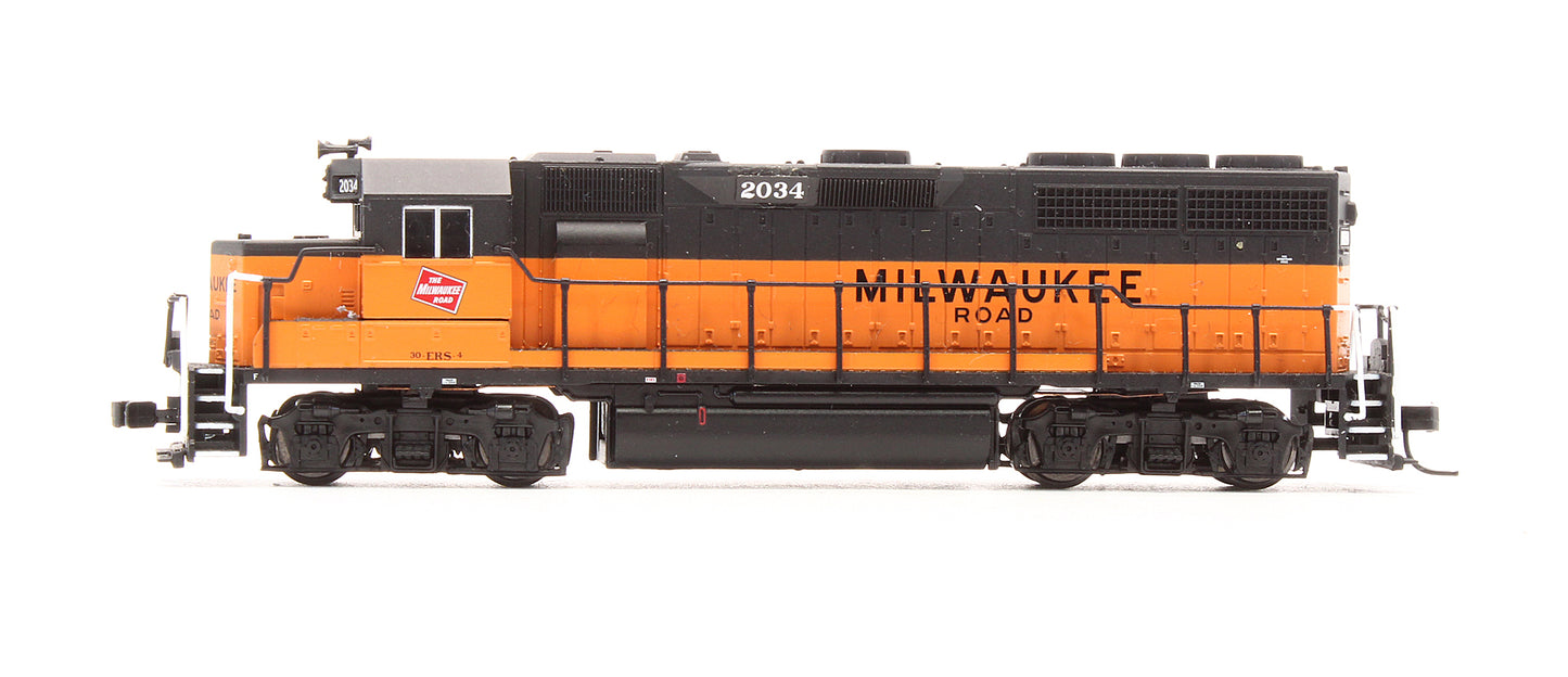Pre-Owned 48539 GP40 Diesel Locomotive MIlwaukee Road - Road #2034