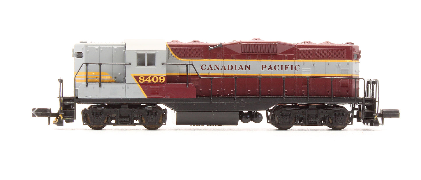 Pre-Owned 48011 GP7 Diesel Locomotive Canadian Pacific - Road #8409