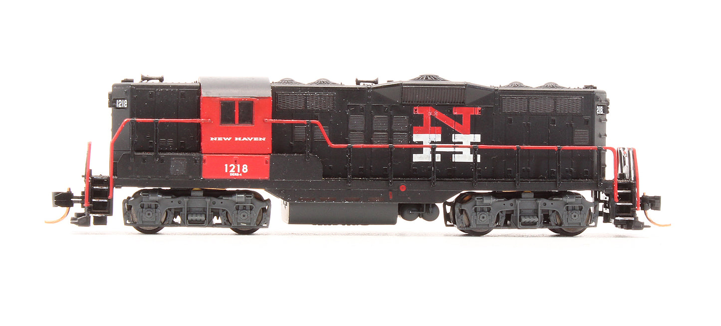 Pre-Owned 48323 GP9 Ph.2 Diesel Locomotive New Haven - Road #1218