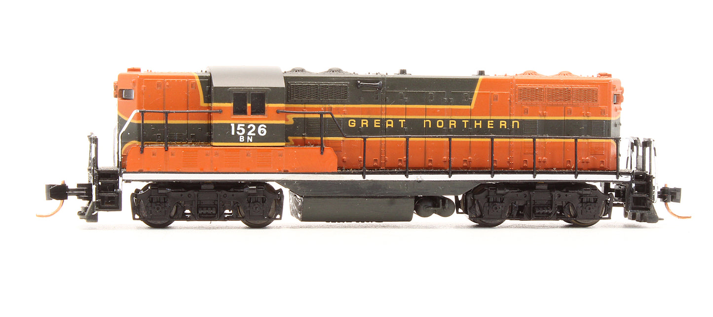 Pre-Owned 48026 GP7 Diesel Locomotive Great Northern - Road #1526